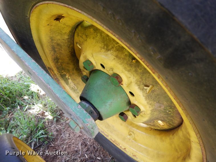 image for item JR9602 John Deere  no-till planter
