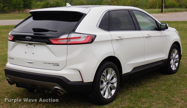 image for item KR9764 2020 Ford Edge Titanium  SUV