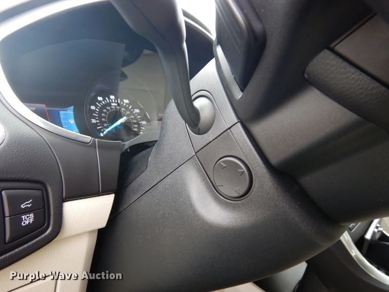 image for item KR9764 2020 Ford Edge Titanium  SUV