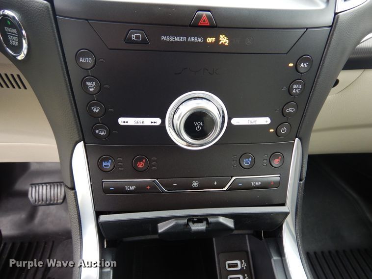 image for item KR9764 2020 Ford Edge Titanium  SUV