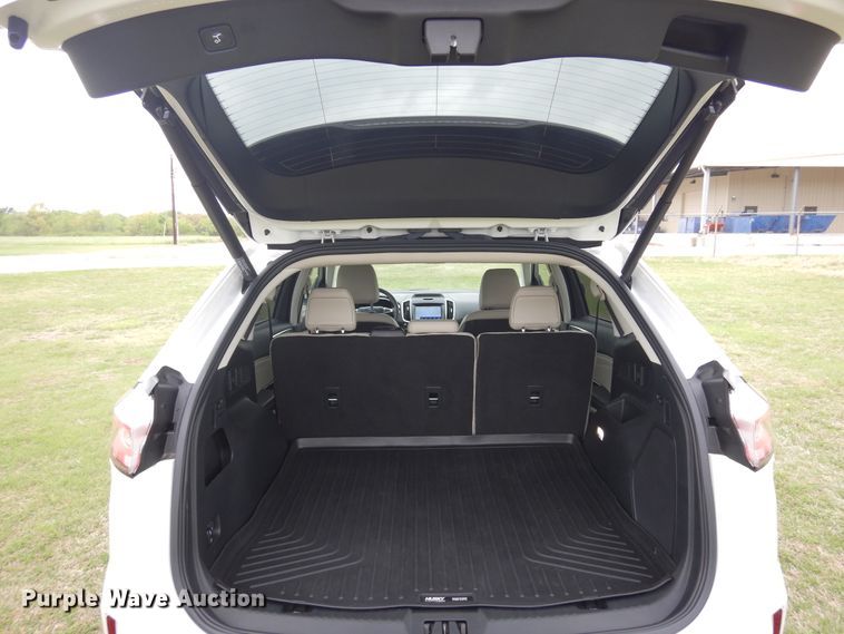 image for item KR9764 2020 Ford Edge Titanium  SUV