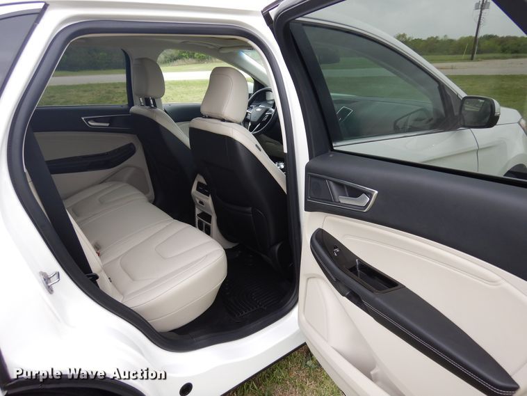 image for item KR9764 2020 Ford Edge Titanium  SUV