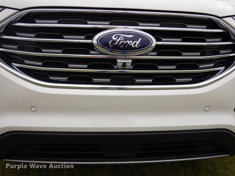 image for item KR9764 2020 Ford Edge Titanium  SUV