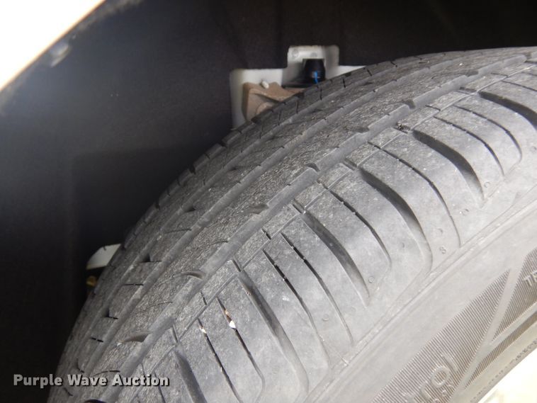 image for item KR9764 2020 Ford Edge Titanium  SUV