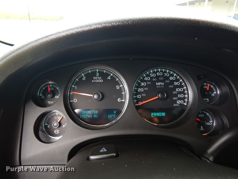 image for item KR9766 2009 Chevrolet Suburban  SUV