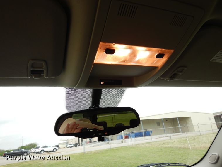 image for item KR9766 2009 Chevrolet Suburban  SUV