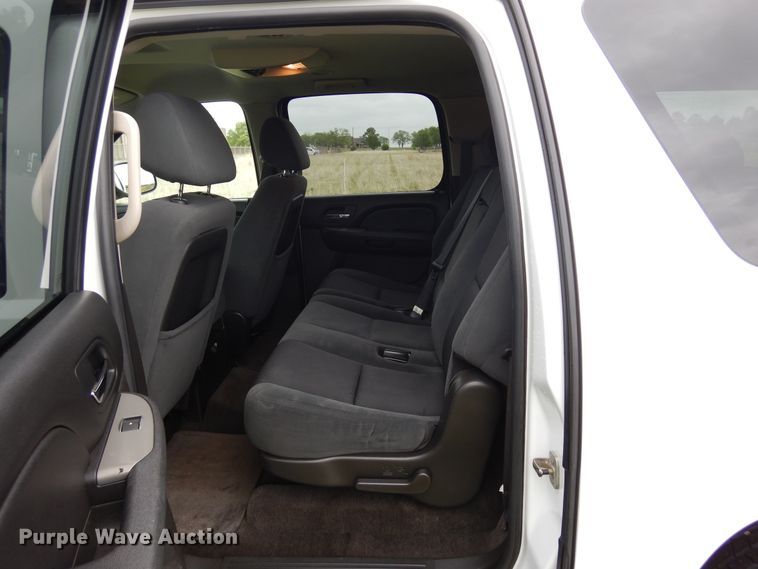 image for item KR9766 2009 Chevrolet Suburban  SUV