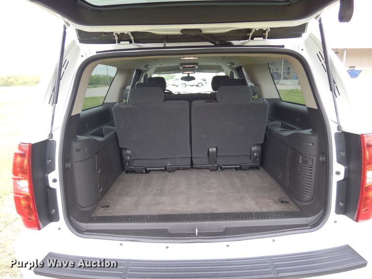 image for item KR9766 2009 Chevrolet Suburban  SUV