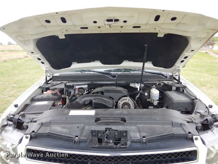 image for item KR9766 2009 Chevrolet Suburban  SUV