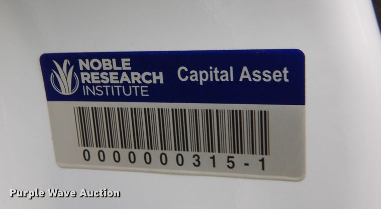 image for item KR9766 2009 Chevrolet Suburban  SUV