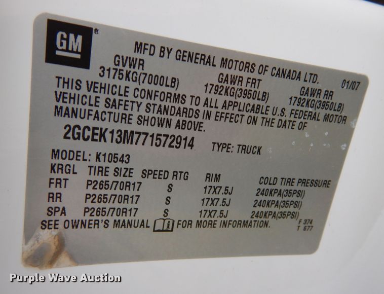 image for item KR9768 2007 Chevrolet Silverado 1500  Crew Cab pickup truck