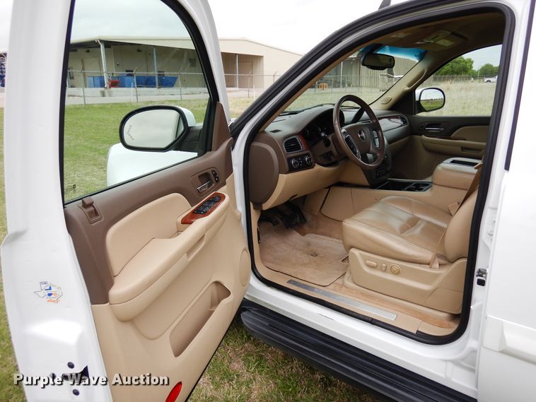 image for item KR9769 2008 GMC Yukon XL  SUV