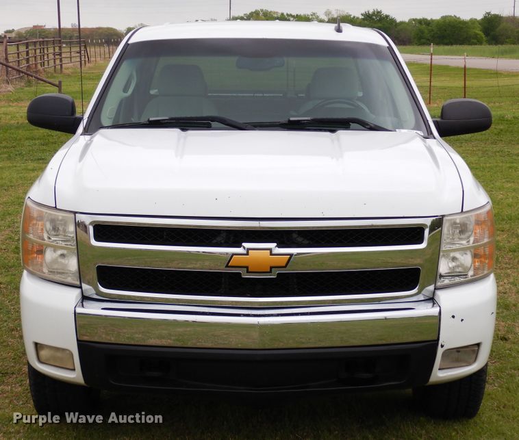 image for item KR9770 2007 Chevrolet Silverado 1500  Crew Cab pickup truck