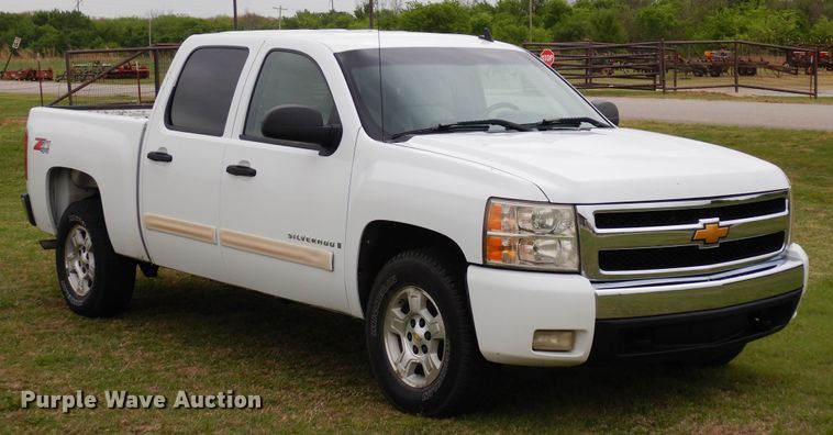 image for item KR9770 2007 Chevrolet Silverado 1500  Crew Cab pickup truck
