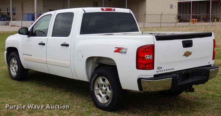 image for item KR9770 2007 Chevrolet Silverado 1500  Crew Cab pickup truck