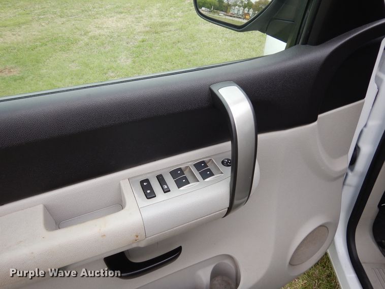 image for item KR9770 2007 Chevrolet Silverado 1500  Crew Cab pickup truck