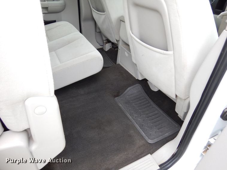 image for item KR9770 2007 Chevrolet Silverado 1500  Crew Cab pickup truck