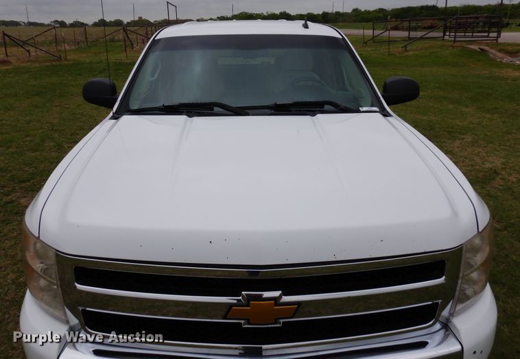 image for item KR9770 2007 Chevrolet Silverado 1500  Crew Cab pickup truck