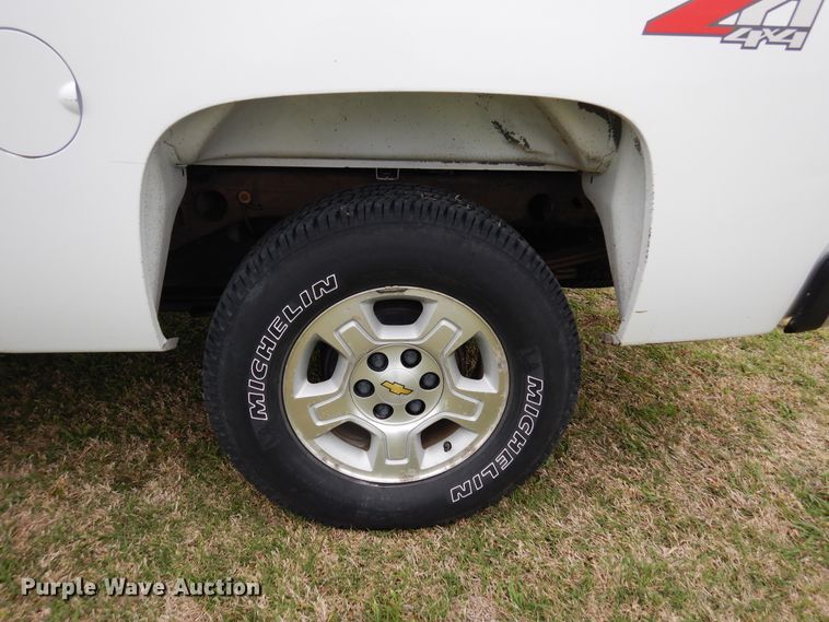 image for item KR9770 2007 Chevrolet Silverado 1500  Crew Cab pickup truck