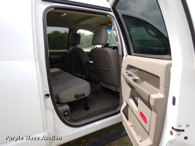 image for item KR9771 2008 Dodge Ram 1500  Mega Cab pickup truck