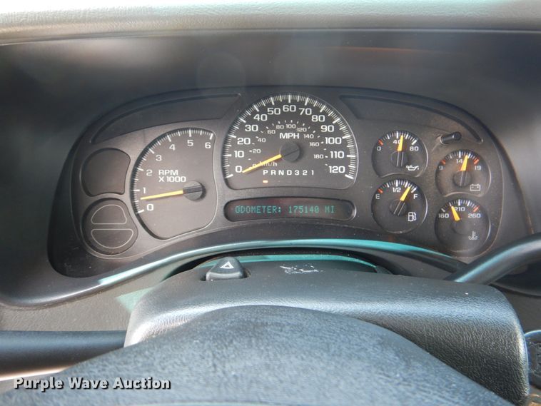 image for item KR9774 2006 Chevrolet Silverado 1500  Crew Cab pickup truck