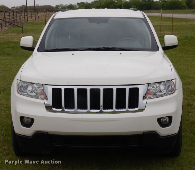 image for item KR9780 2011 Jeep Grand Cherokee Laredo  SUV