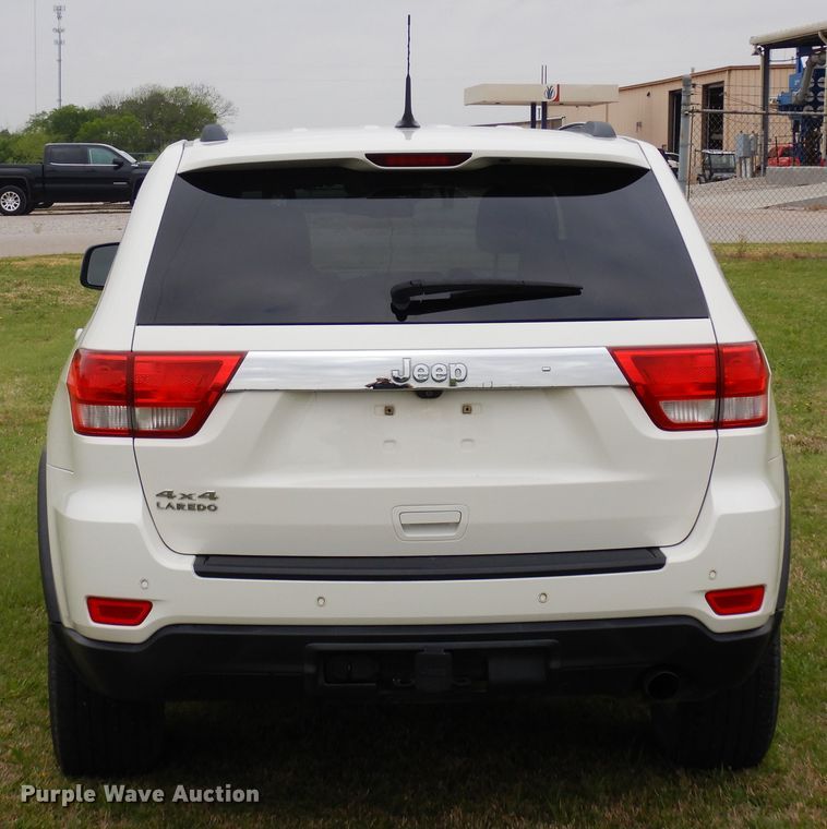 image for item KR9780 2011 Jeep Grand Cherokee Laredo  SUV