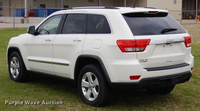 image for item KR9780 2011 Jeep Grand Cherokee Laredo  SUV