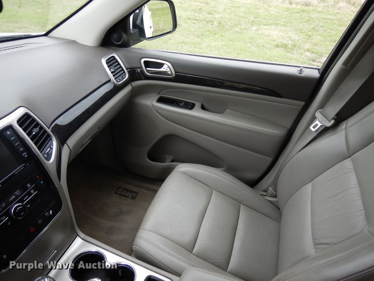 image for item KR9780 2011 Jeep Grand Cherokee Laredo  SUV