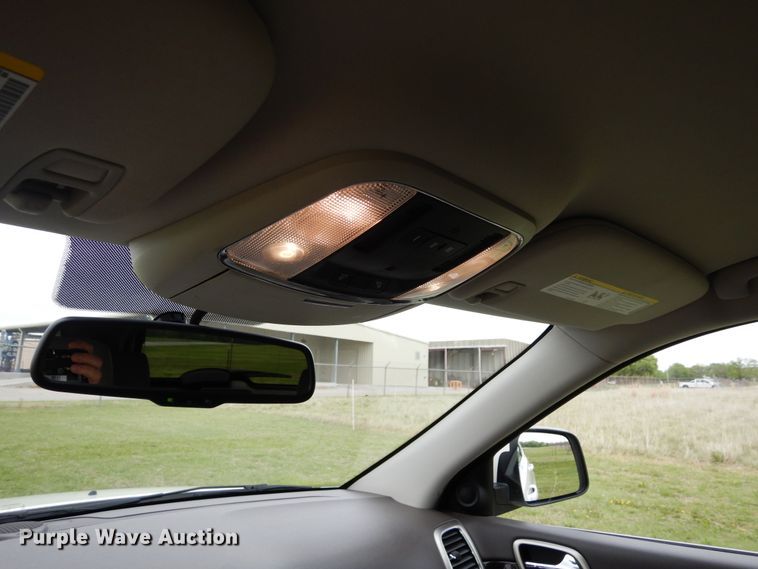 image for item KR9780 2011 Jeep Grand Cherokee Laredo  SUV