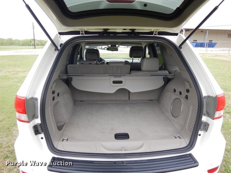 image for item KR9780 2011 Jeep Grand Cherokee Laredo  SUV