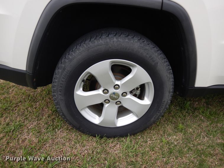 image for item KR9780 2011 Jeep Grand Cherokee Laredo  SUV