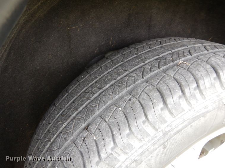 image for item KR9780 2011 Jeep Grand Cherokee Laredo  SUV