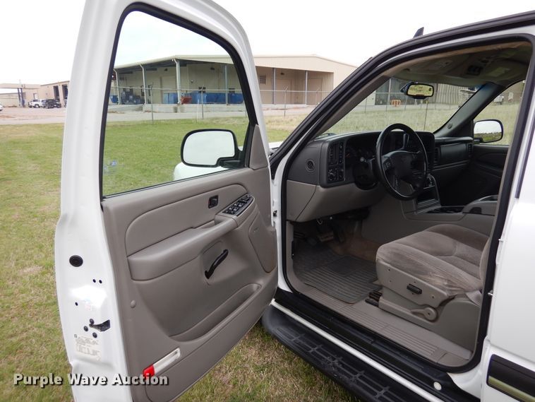 image for item KR9783 2006 Chevrolet Suburban  SUV