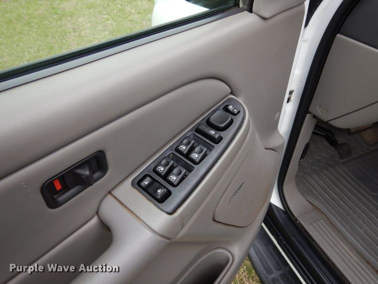 image for item KR9783 2006 Chevrolet Suburban  SUV