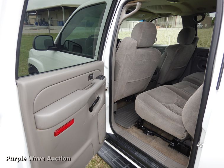 image for item KR9783 2006 Chevrolet Suburban  SUV