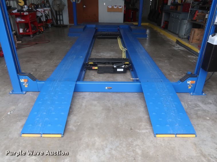 image for item KR9790 Rotary SM12N-001  automotive lift