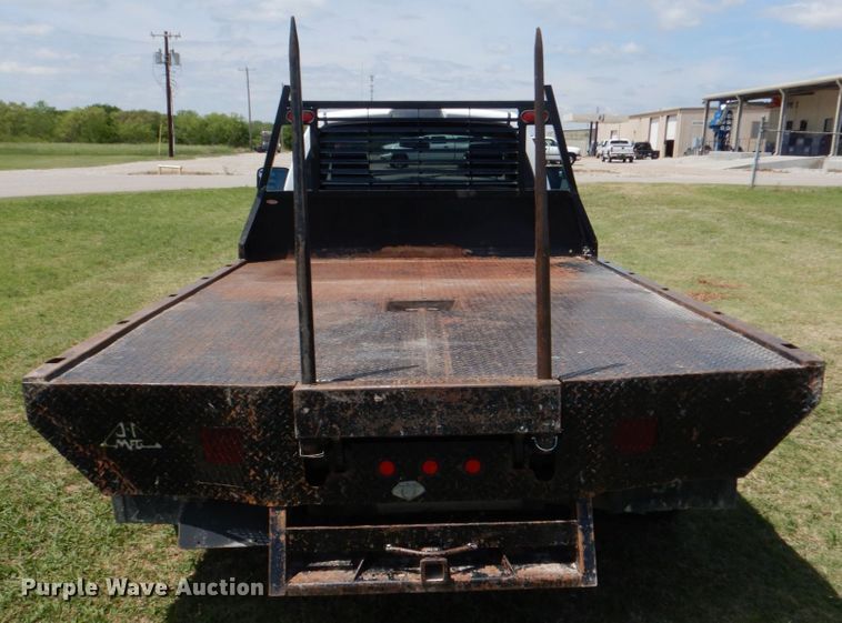 image for item KR9792 2008 Dodge Ram 3500HD  bale bed pickup truck