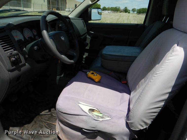 image for item KR9792 2008 Dodge Ram 3500HD  bale bed pickup truck