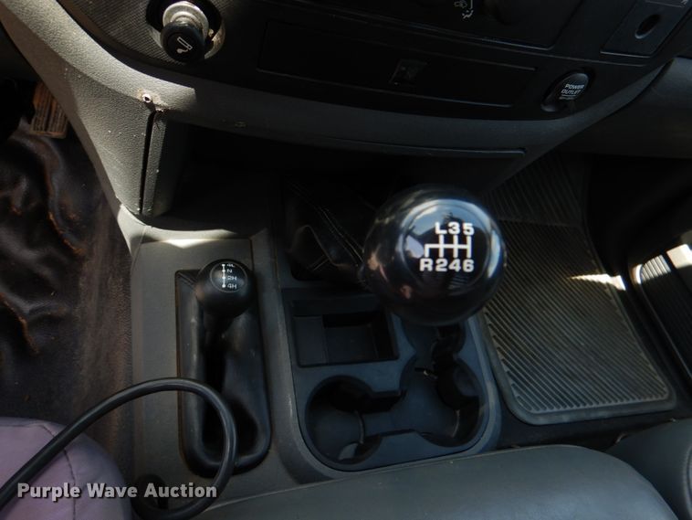 image for item KR9792 2008 Dodge Ram 3500HD  bale bed pickup truck