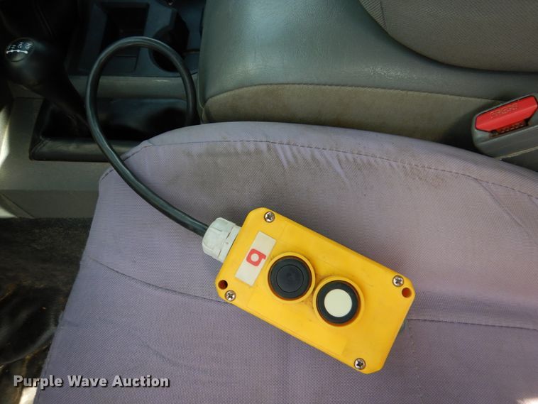 image for item KR9792 2008 Dodge Ram 3500HD  bale bed pickup truck