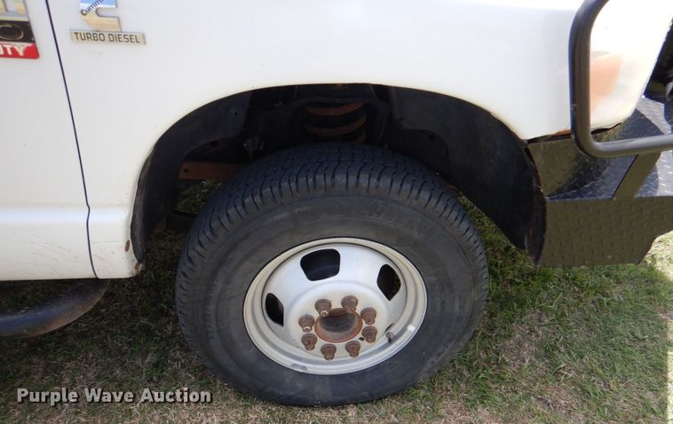 image for item KR9792 2008 Dodge Ram 3500HD  bale bed pickup truck