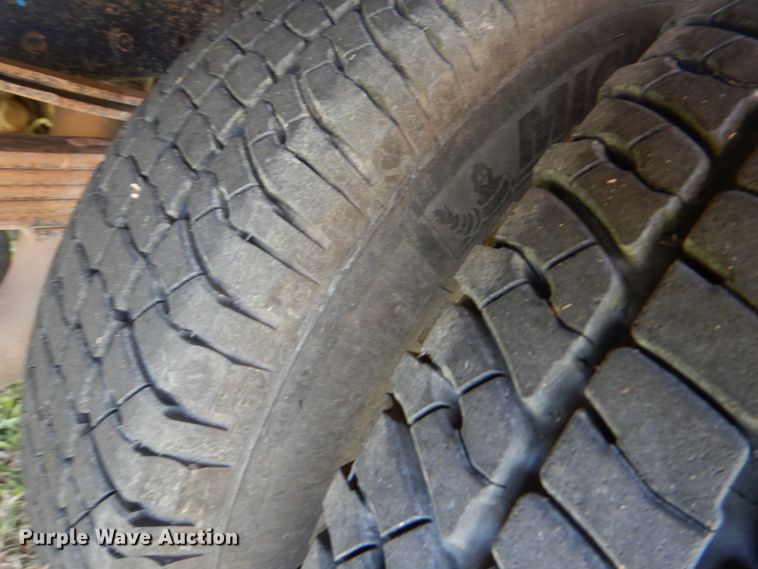 image for item KR9792 2008 Dodge Ram 3500HD  bale bed pickup truck