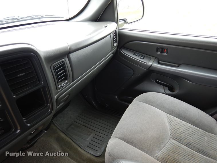 image for item KR9793 2006 Chevrolet Silverado 1500  Crew Cab pickup truck