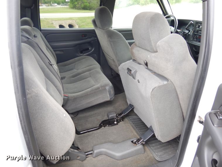 image for item KR9793 2006 Chevrolet Silverado 1500  Crew Cab pickup truck