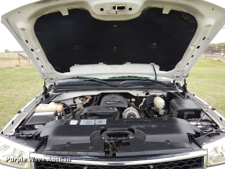 image for item KR9793 2006 Chevrolet Silverado 1500  Crew Cab pickup truck