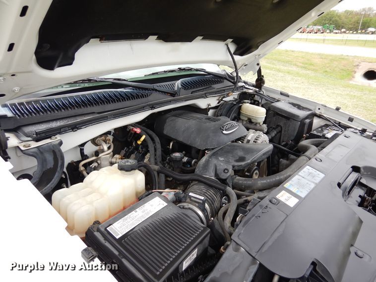 image for item KR9793 2006 Chevrolet Silverado 1500  Crew Cab pickup truck