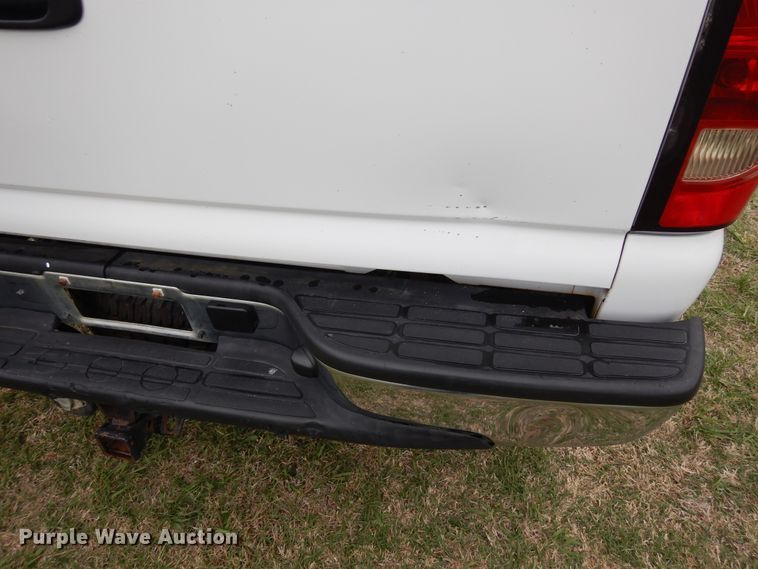 image for item KR9793 2006 Chevrolet Silverado 1500  Crew Cab pickup truck