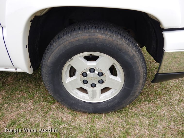 image for item KR9793 2006 Chevrolet Silverado 1500  Crew Cab pickup truck