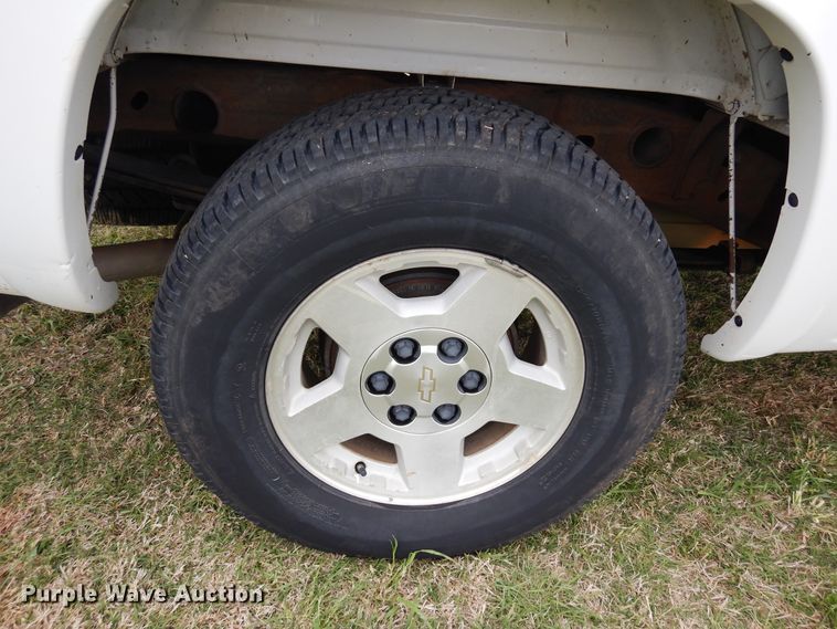 image for item KR9793 2006 Chevrolet Silverado 1500  Crew Cab pickup truck